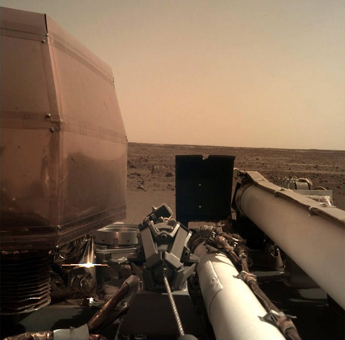 NASA InSight landet erfolgreich auf dem Mars